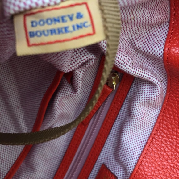 Dooney & Bourke Lg Logo Lock Pebbled Leather Bag - Picture 10 of 16